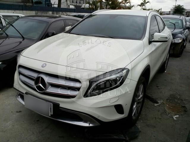 LOTE 028 -  Mercedes-Benz GLA 200 Style 2016