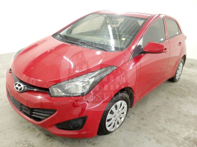 LOTE 030 -  HYUNDAI HB20S 1.0 Comfort Plus 2015