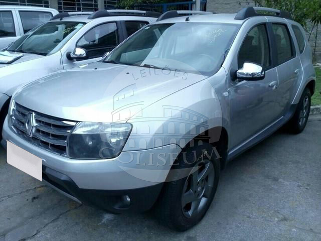 LOTE 033 -  Renault Duster 2.0 16V Dynamique 2016