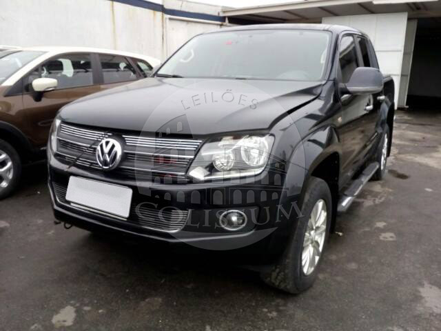 LOTE 035 - Volkswagen Amarok HighLine 2.0 TDi 4x4 2015