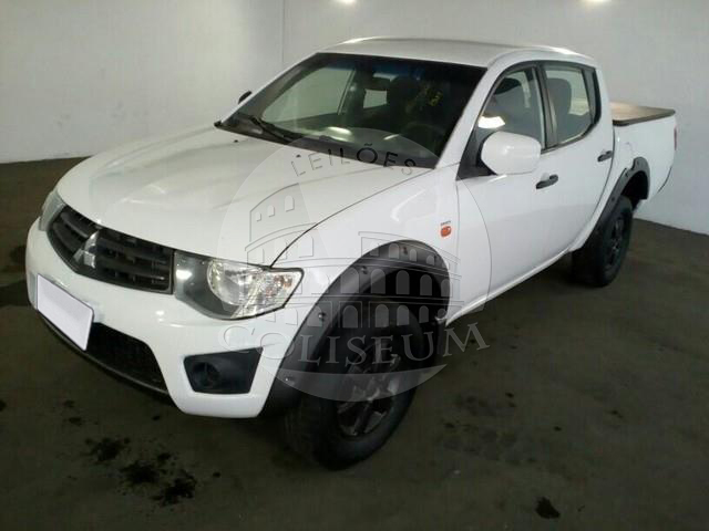 LOTE 022 -  Mitsubishi L200 Triton 3.2 DI-D XB 2012