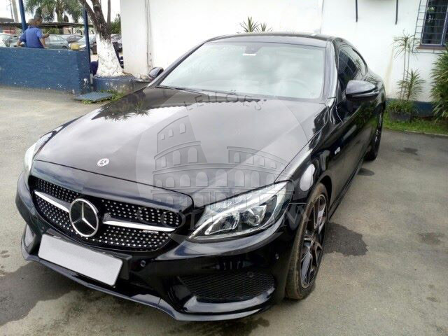 LOTE 031 - Mercedes-Benz C43 AMG 3.0 V6 2017