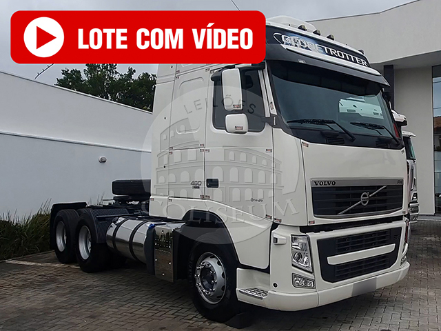 LOTE 008 -  Volvo Fh-460 6X2 2P (E5) 2014