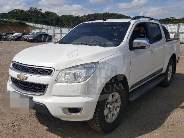 LOTE 032 -  CHEVROLET S10 LTZ 2.4 4x2 2013