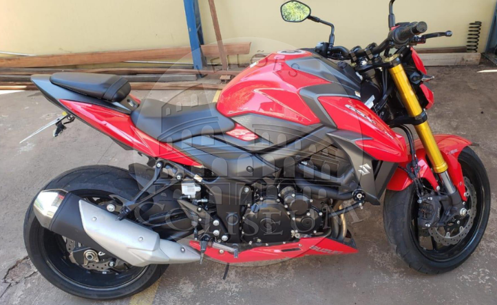 Lote 011 - SUZUKI GSX-S750A 2018