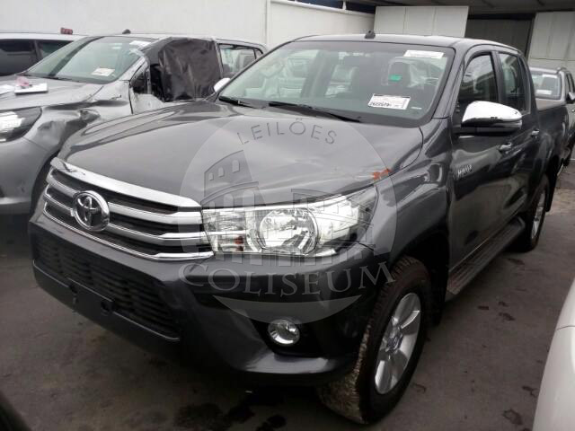 LOTE 027 - Toyota Hilux 2.7 SRV 2017