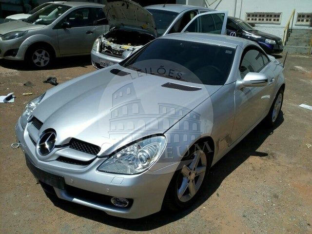 LOTE 038 -  Mercedes-Benz SLK 200 Kompressor 2011