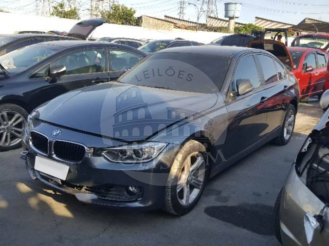 LOTE 011 - BMW 320i ActiveFlex 2015